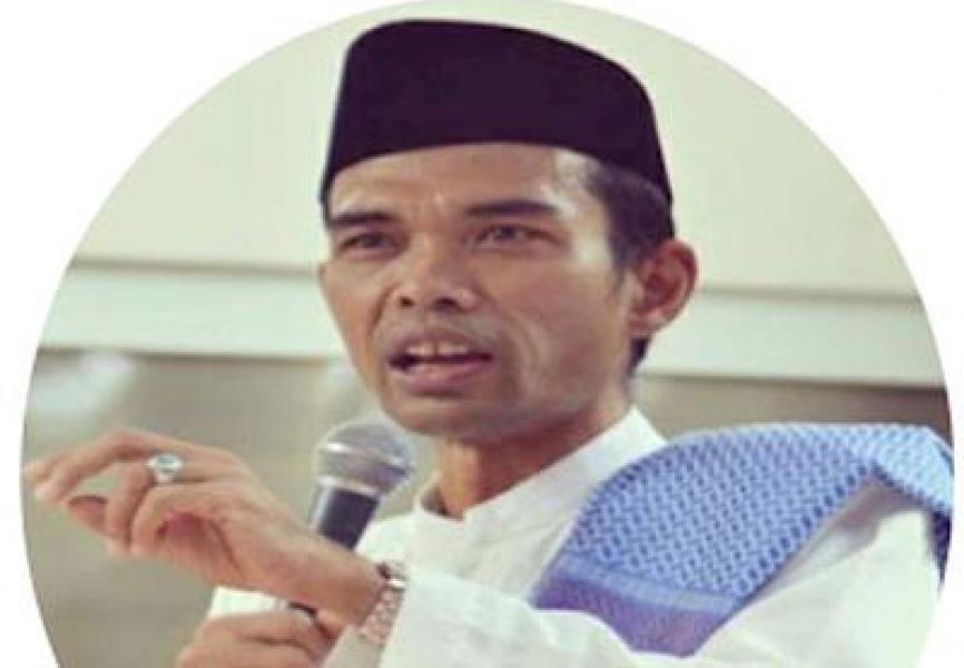 Mahasiswi Bercadar Menangis dan Mengadu ke Ustaz Abdul Somad
