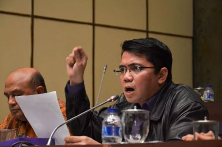Makian ‘Bangsat’ Arteria ke Kemenag Buat Masyarakat Semakin Antipati ke DPR