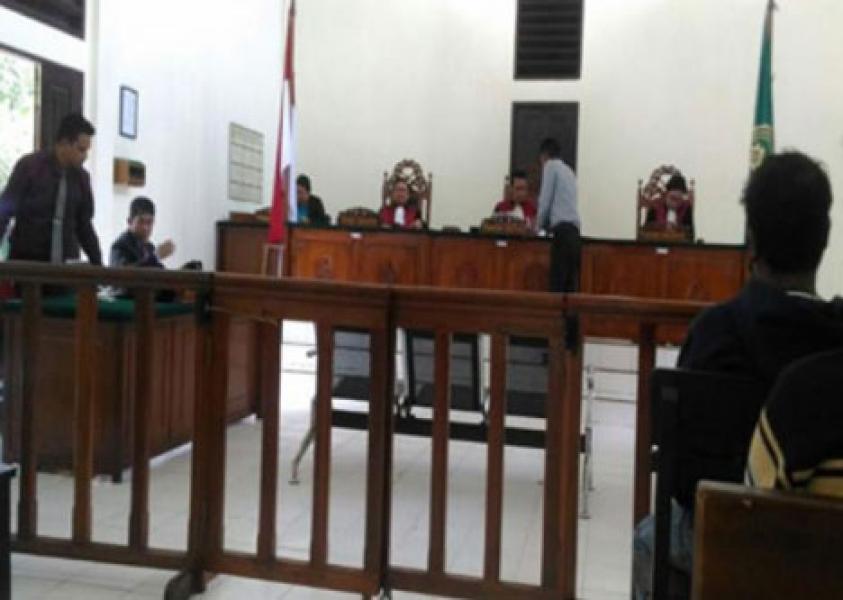 Masuk Kawasan HPT, YPLHI Rohil Gugat 57 Hektare Lahan Sawit Milik Akong