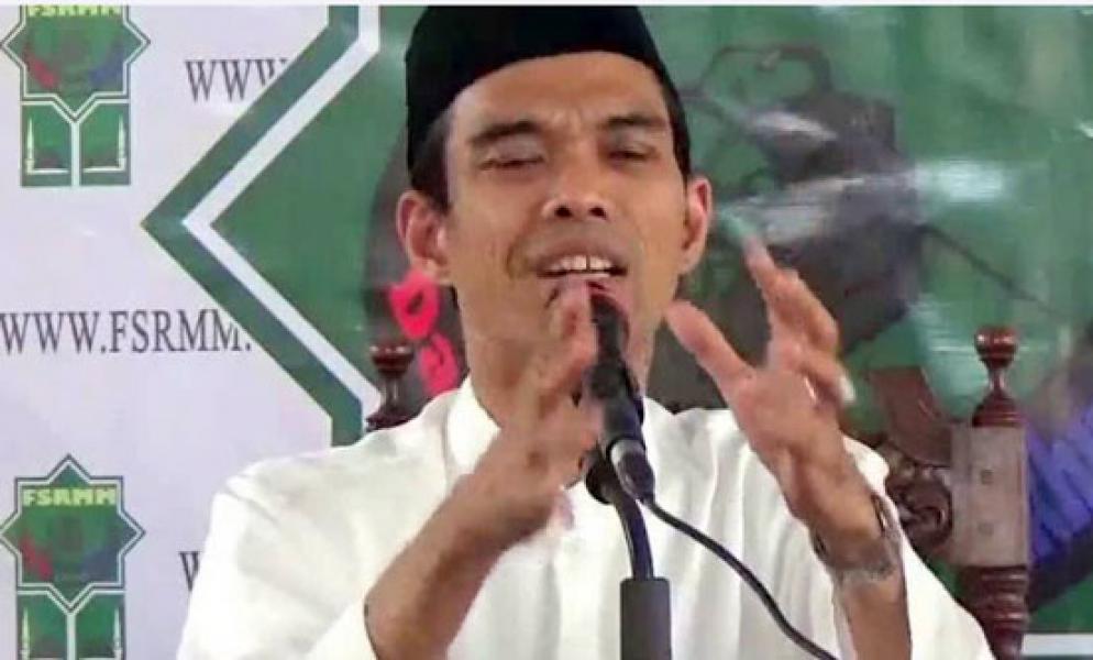 Nasihat Ustadz Somad untuk Memuliakan Ibu