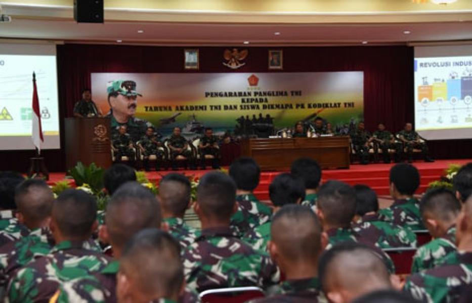 Panglima TNI:  Jadilah Pemimpin Yang Berkarakter dan Memegang Teguh Komitmen 