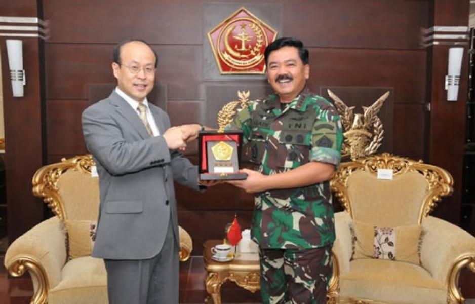 Panglima TNI Menerima Kunjungan Kehormatan Dubes RRT