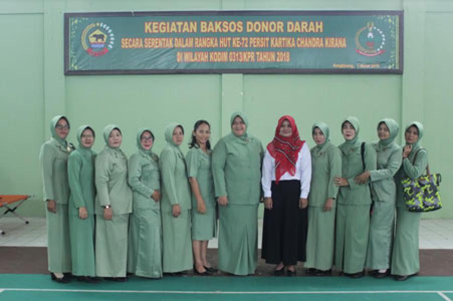 Persit KCK LIII Dim 0313 Koorcab Rem 031 PD I Bukit Barisan Laksanakan Bhakti Sosial Donor Darah