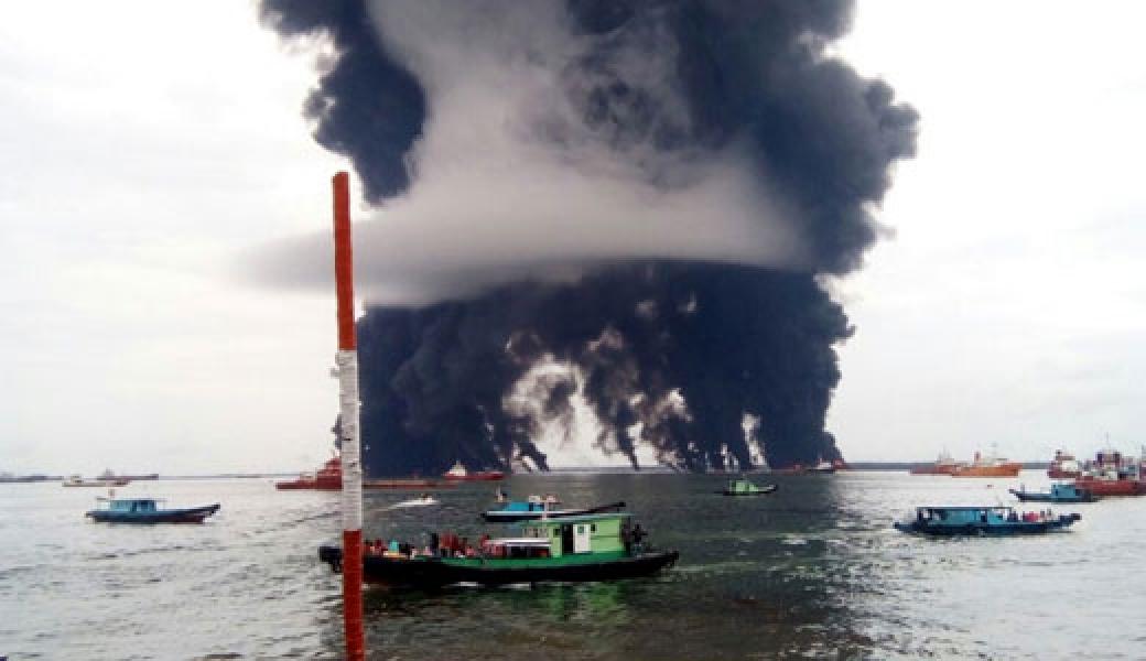 Pertamina: Tumpahan Minyak Bukan dari Kebocoran Pipa