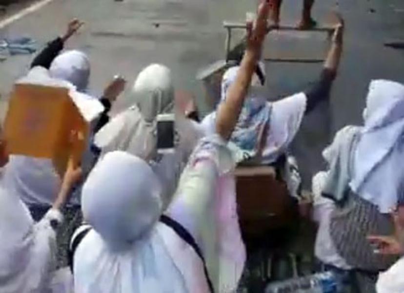 Polisi Bubarkan Zikir Ibu-ibu, Wakapolri Akan Copot Kapolres Banggai