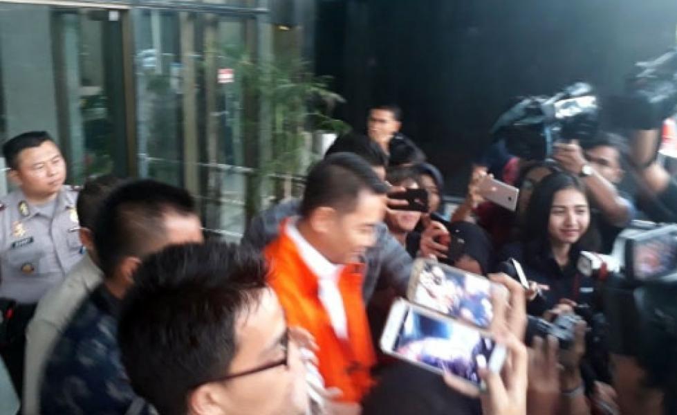 Politikus Golkar Fayakhun Ditahan KPK Usai Diperiksa Terkait Suap Proyek Bakamla