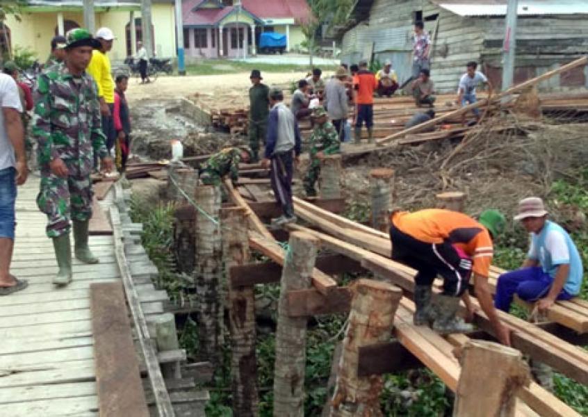 Pra TMMD Ke 101, Kodim 0314/Inhil Percepat Pembangunan Jembatan Darurat