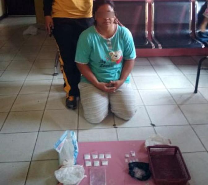 Untuk Biaya Hidup, Ibu Rumah Tangga di Rohil Nekat Jual Sabu