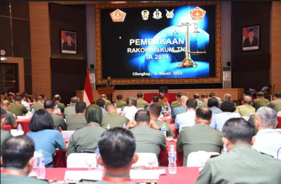 Kasum TNI: Penegak Hukum TNI Harus Profesional dan Berintegritas