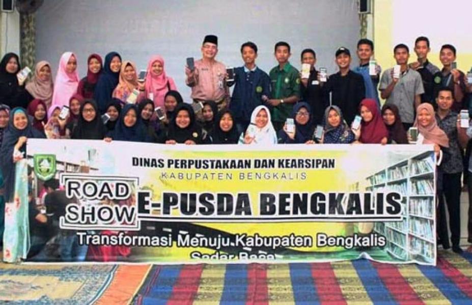 Mahasiswa STAIN Bengkalis Ramai-ramai Download Aplikasi e-Pusda