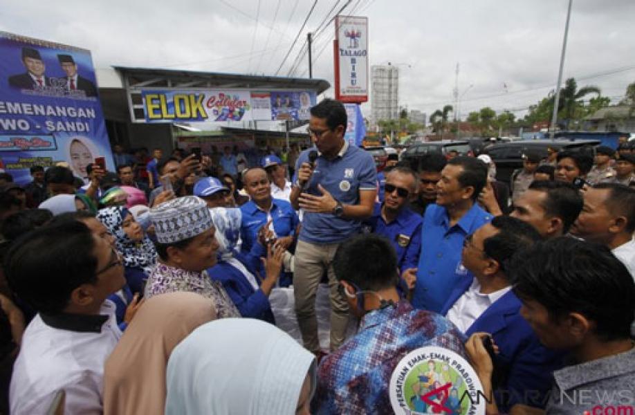 Sandiaga Uno Singgah ke Rumah Kelahiran di Rumbai-Riau