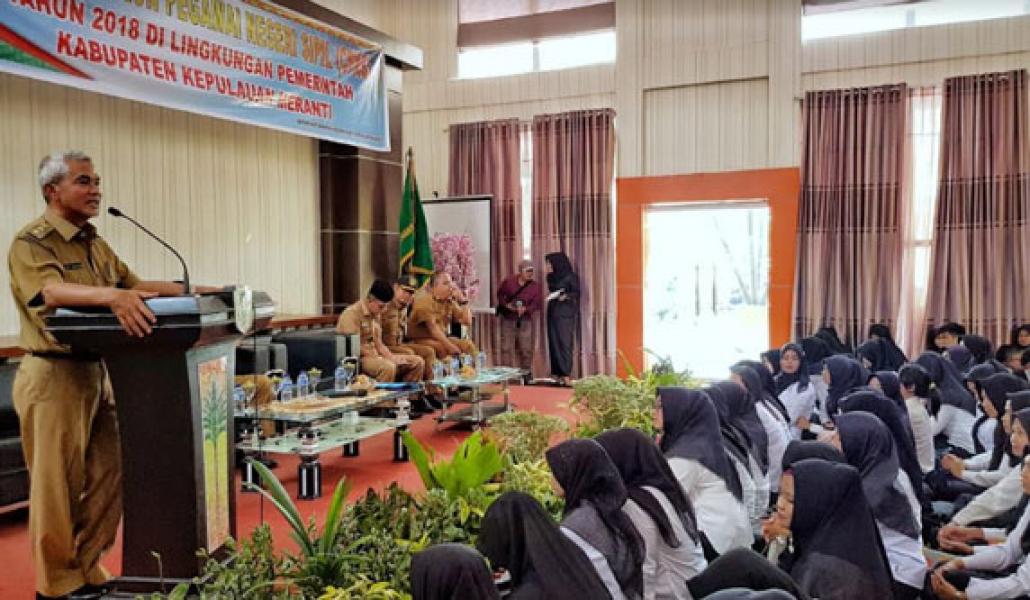 Temui Para CPNS, Wabup Meranti: Fahami Hak dan Kewajiban Sebagai PNS
