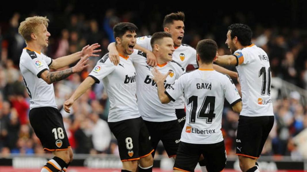 35% Skuad Valencia Terpapar Virus Korona, Diduga sejak Main di Italia