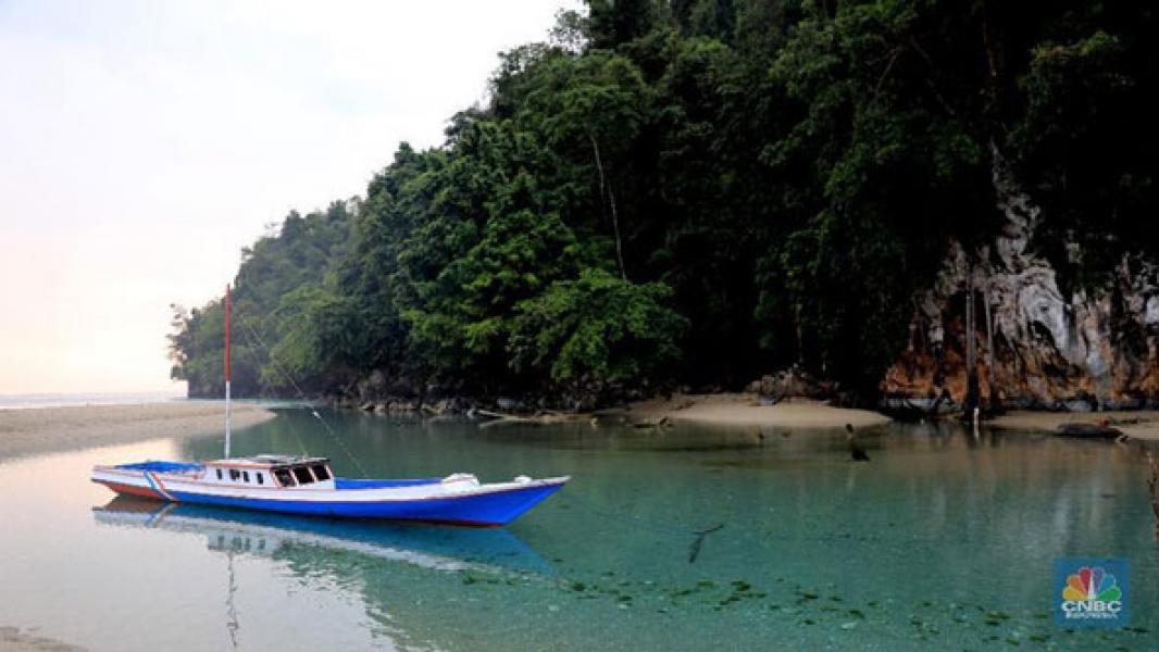 Ada Corona, 80% Pemesanan Perjalanan Wisata di RI Batal