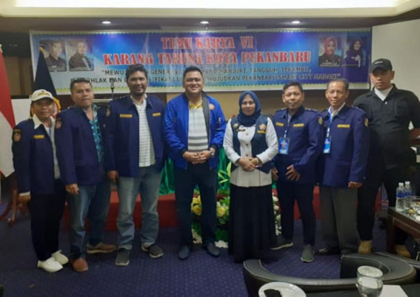 Ade Fitra Nahkodai Karang Taruna Kota Pekanbaru Periode 2020 - 2025