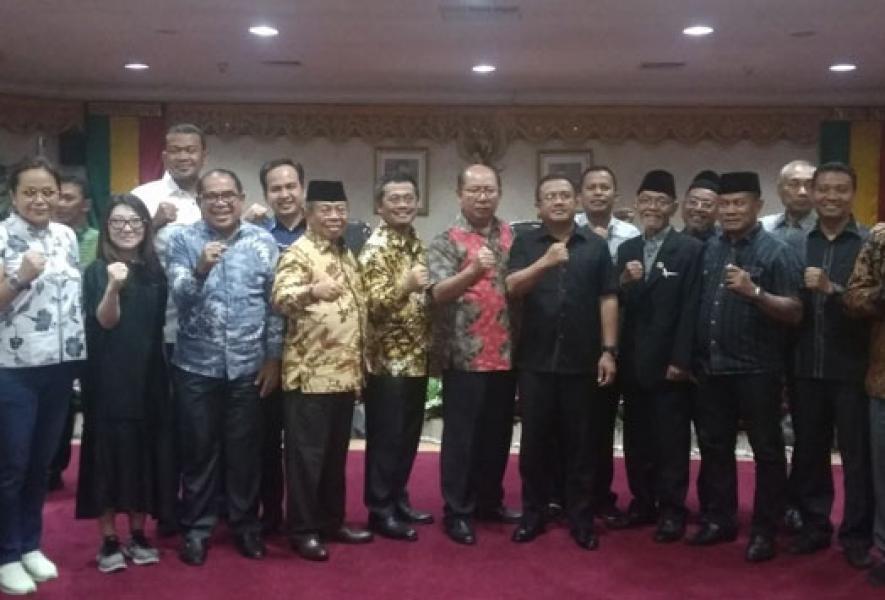 BK & Bapemperda DKI Jakarta Kunker ke DPRD Riau