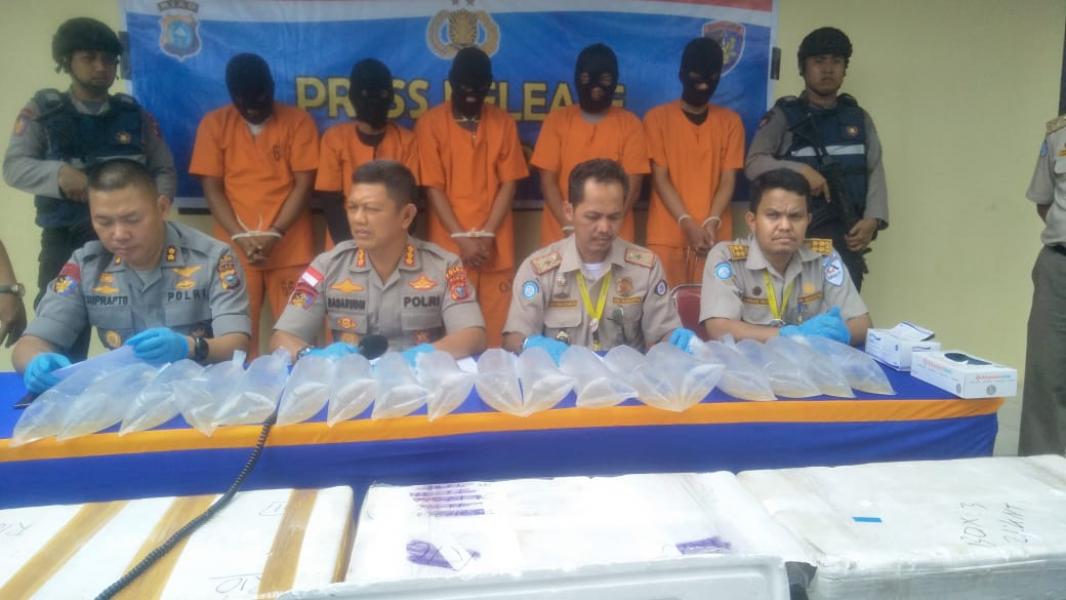 Gagalkan Penyelundupan Baby Lobster Rp 5 M Lebih, Polair Polda Riau Amankan 5 TSK