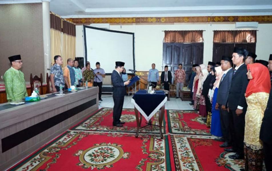 KPU Lantik 70 Orang Anggota PPK Kabupaten Siak
