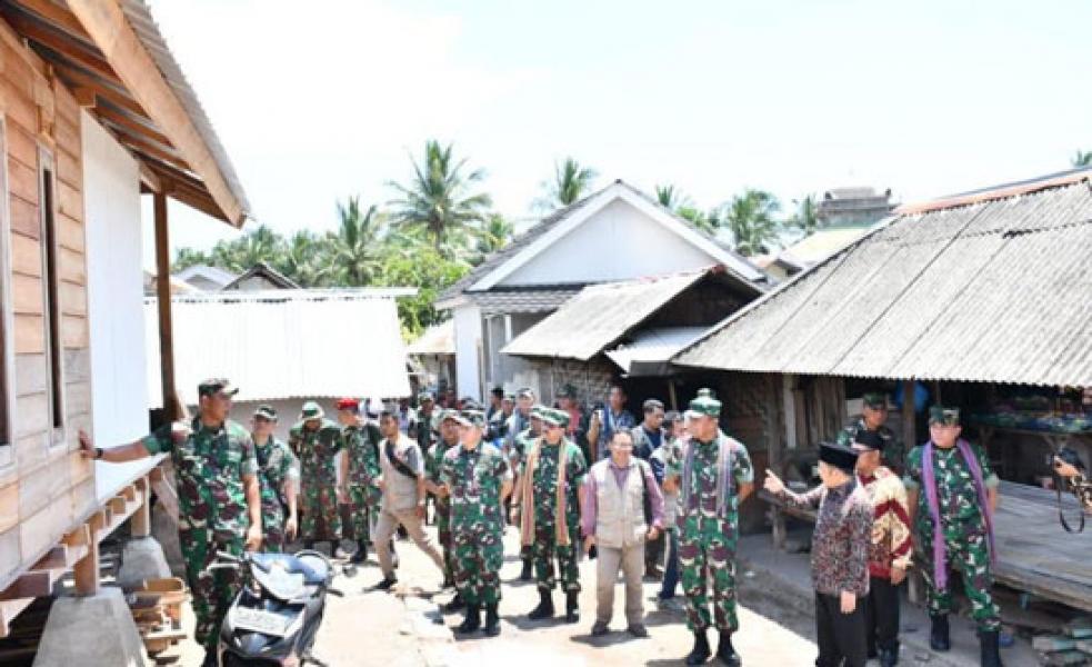 Kasum TNI Resmikan Rumah Rika di Lombok Utara