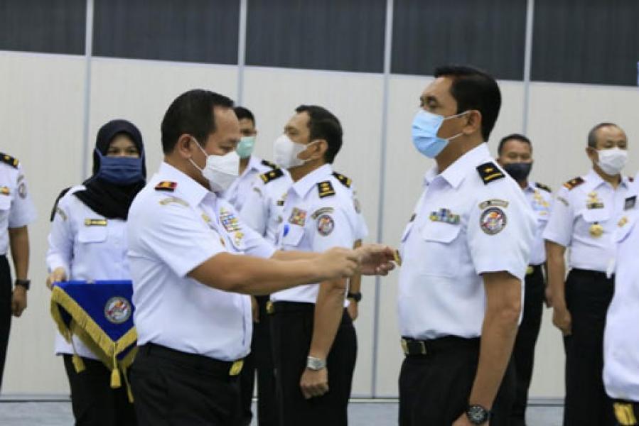 Kepala Bakamla RI Laksanakan Sertijab Dua Pejabat Tinggi