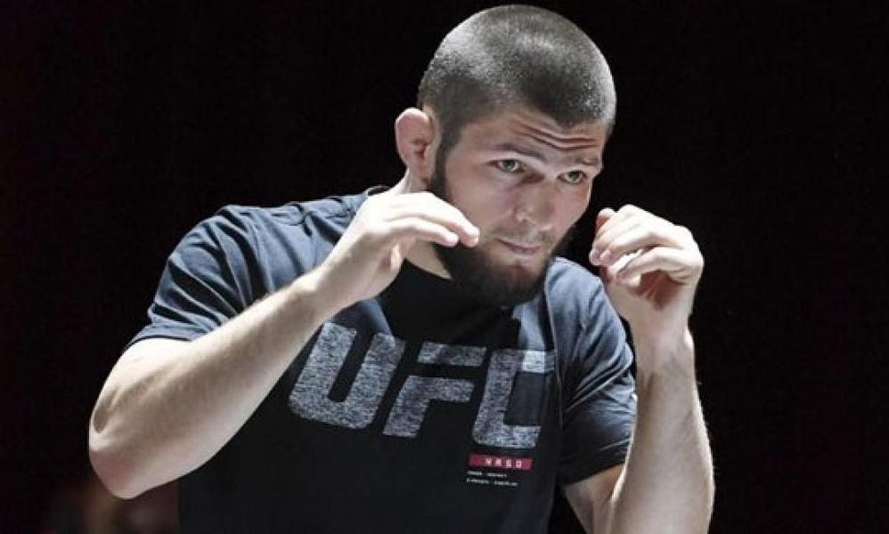 Khabib Tantang Mayweather Duel Campuran Tinju-MMA