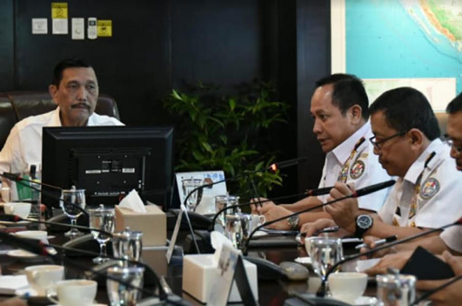 Menko Kemaritiman dan Investasi Luhut Binsar Pandjaitan Berharap Omnibus Law Bakamla RI Menjadi Indonesian Coast Guard Bisa Dipercepat