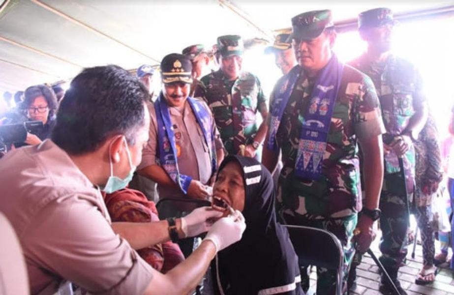 Panglima TNI: TNI-Polri Bantu Pemerintah Wujudkan Masyarakat Sehat