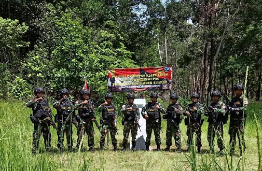Pastikan Batas Negara Aman, Satgas Yonif Mekanis Raider 411 Kostrad Gelar Patroli Patok MM.12.2