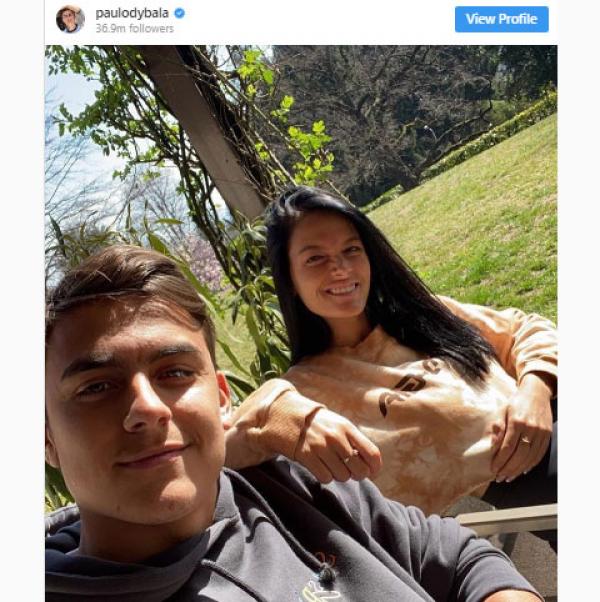 Penyerang Juventus Paulo Dybala Positif COVID-19