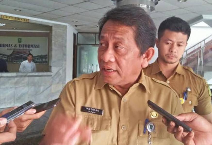 Sekdaprov Riau Ajak Investor Berinvestasi di Riau