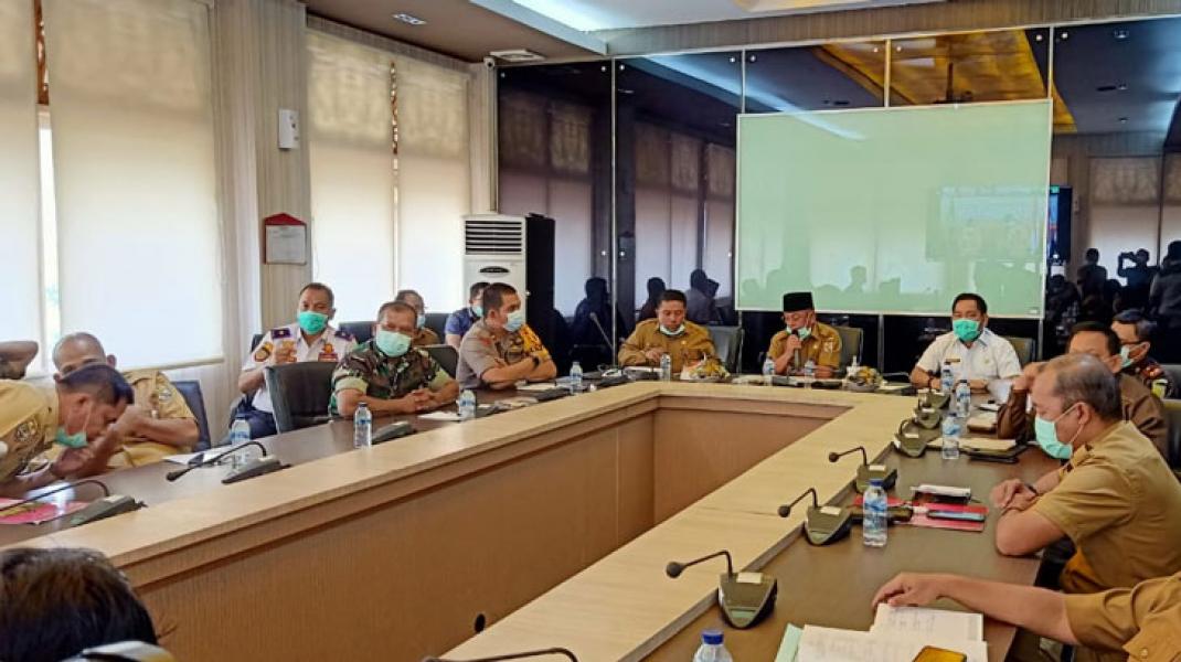 Teleconference Bupati Harris Dengan Gubri, Pelalawan Siapkan Anggaran Rp. 6,4 M, 222 ODP 3 PDP Masih Dirawat 