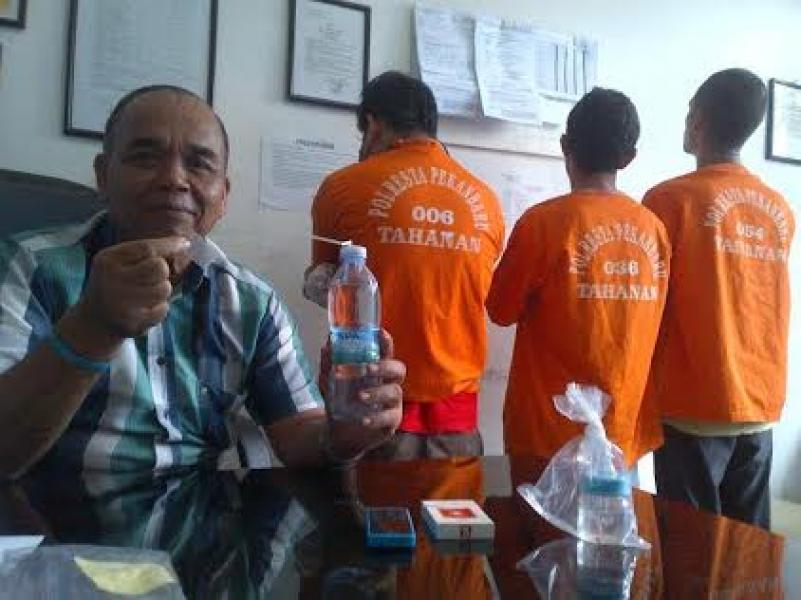 3 Pria Diciduk Saat Sedang Asyik Pesta Sabu