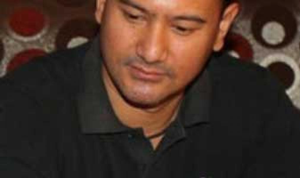 Adik Almarhum Adji Massaid Akhirnya Masuk Islam