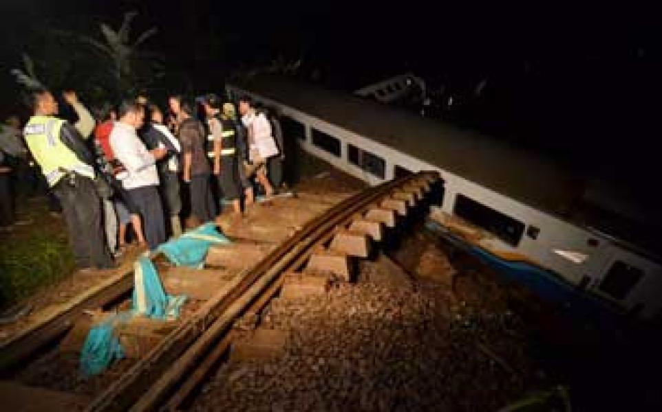 Ini Penyebab KA Malabar Terjun ke Jurang