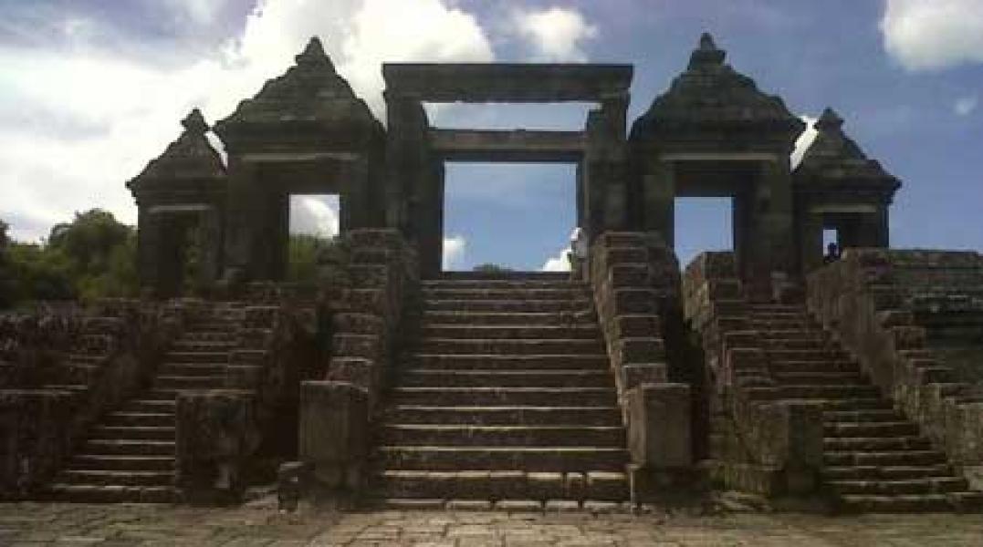 Misteri Pendiri Situs Ratu Boko