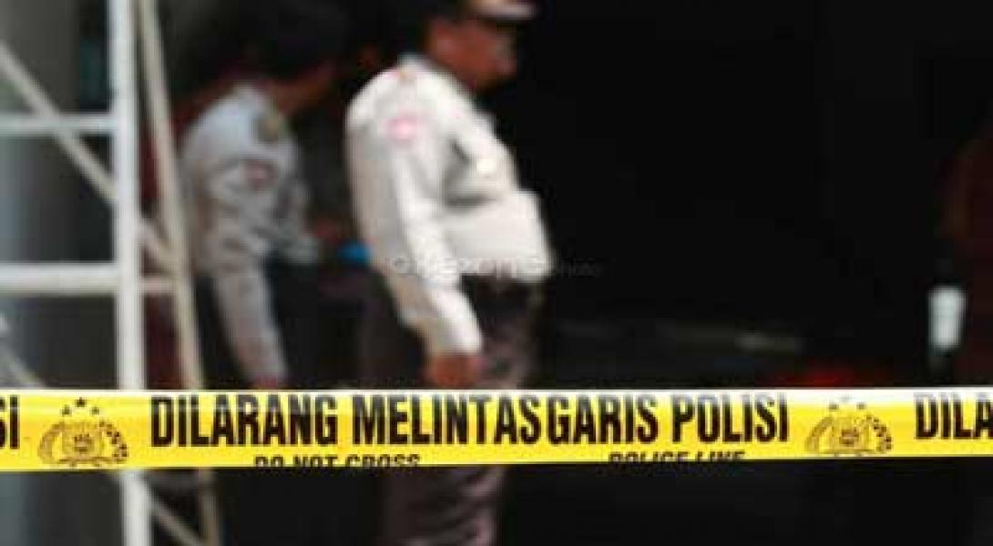 Perempuan Jatuh dari Apartemen Mediterania