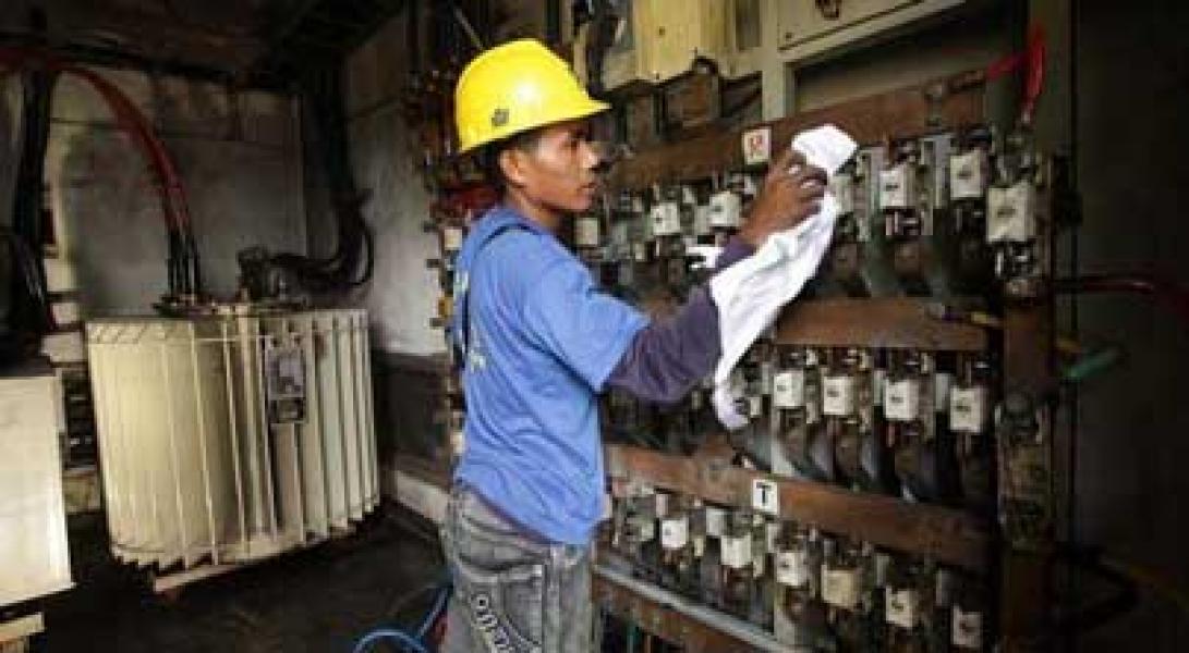 Tumpukan Utang PLN, Alasan Tarif Listrik Harus Naik