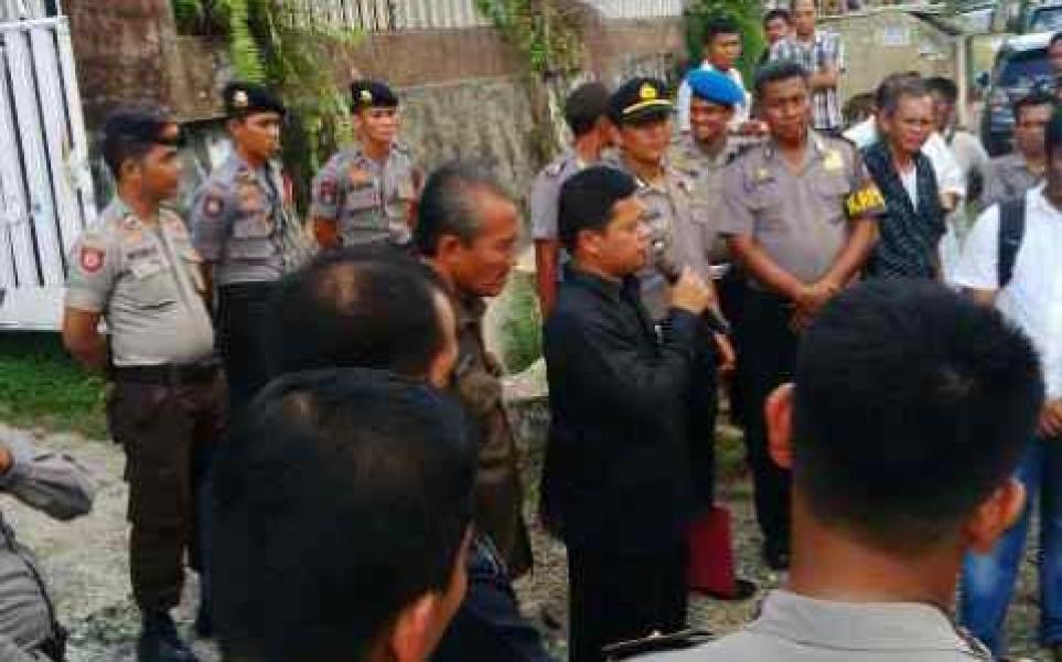 Unjuk Rasa di KPU Kampar, Tuntut PSU Ulang