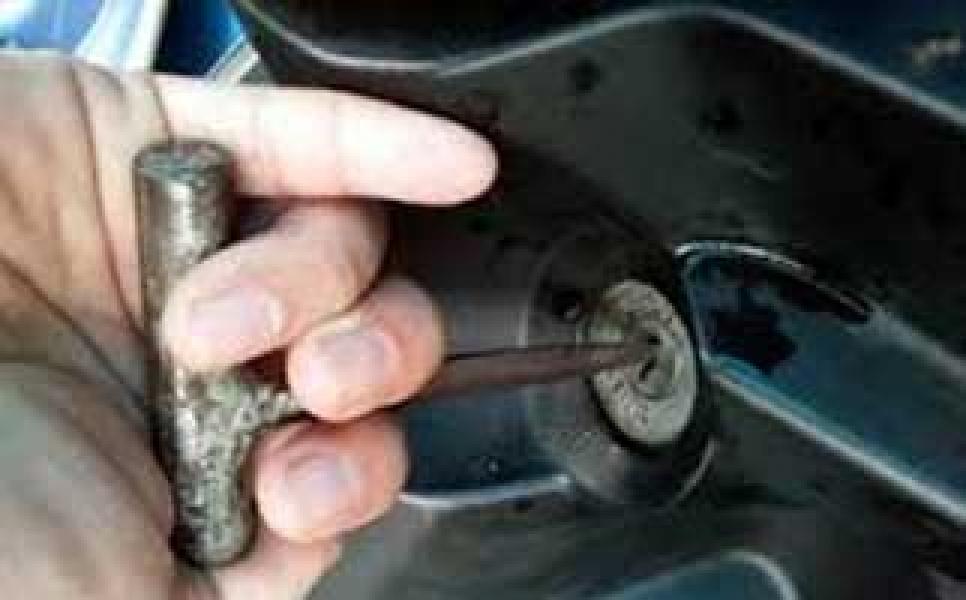 Usai Olah Raga, Sepeda Motor Raib Diparkiran