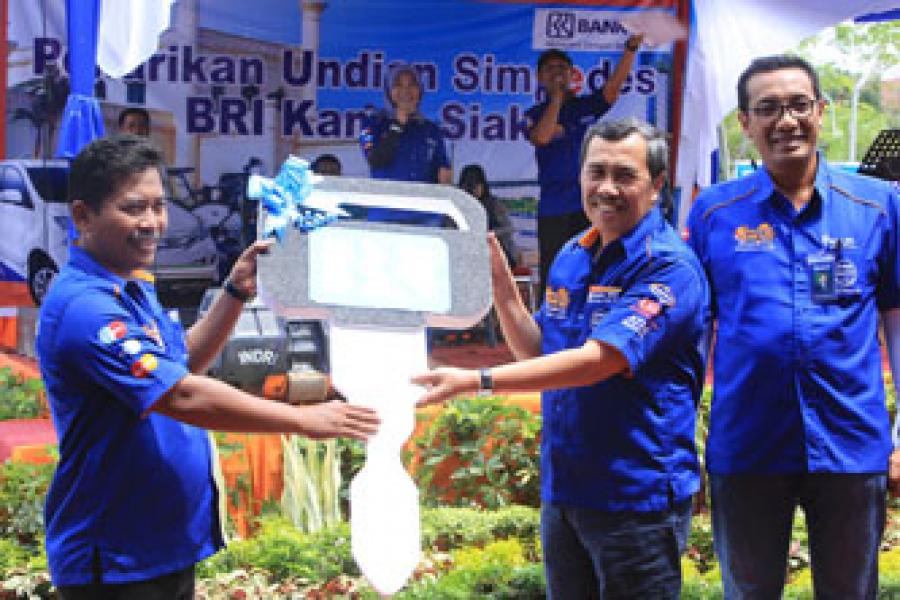 Bupati Hadiri Penarikan Undian Simpedes BRI Siak
