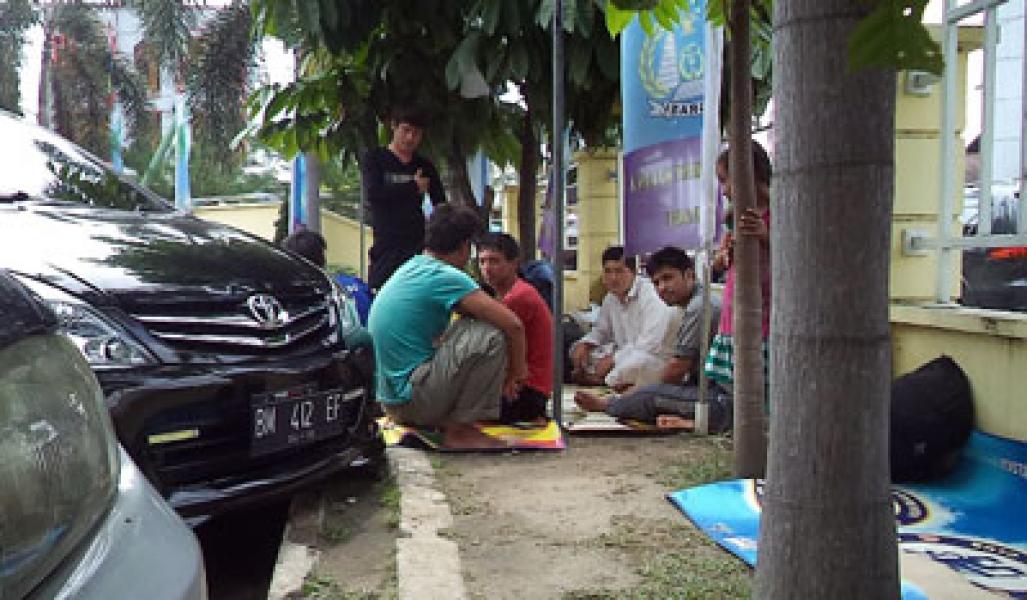 Hotman Kaget Ada Imigran Gelap Kantongi KTP Pekanbaru