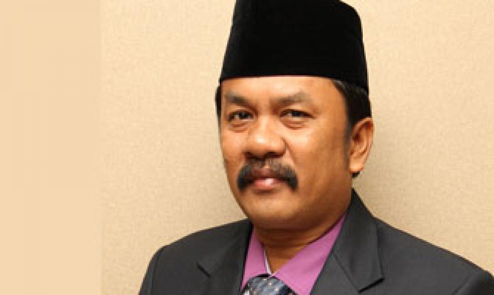 Karo Humas Raih Gelar Master Seni ISI Padangpanjang