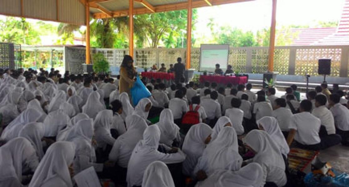 Kejagung Sosialisasi Bahaya Narkoba dan ISIS di SMPN 13
