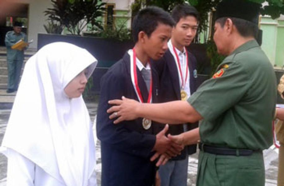 MAN 1 Pekanbaru Juara Umum Aksioma