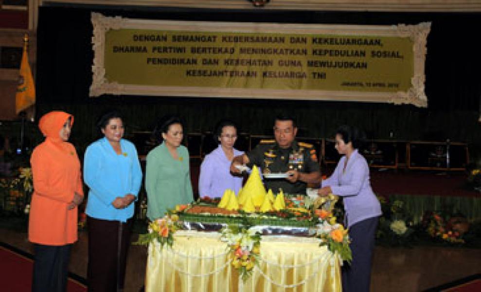 Panglima TNI: Istri Prajurit TNI Boleh Ikut Kegiatan Politik