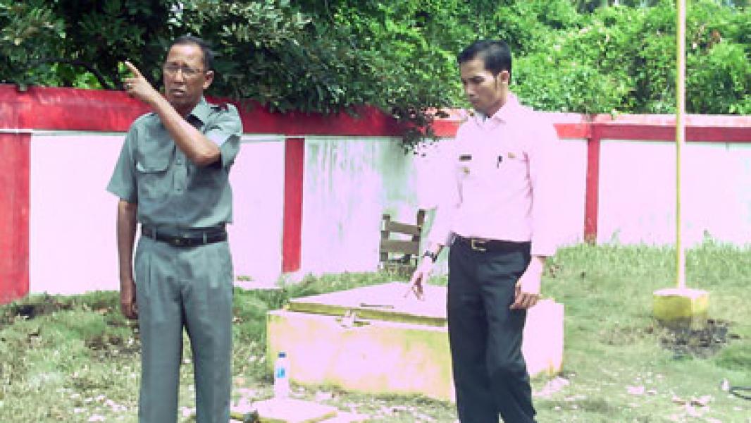 Sambangi SPBU, Wabup Erianda Prihatin Musibah Kebakaran di Rohil