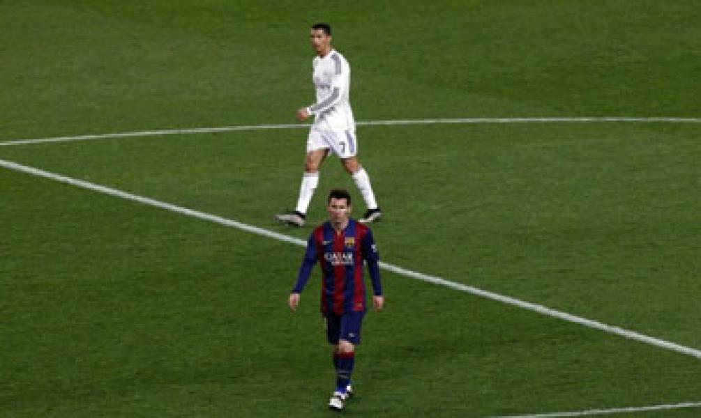 Si Mutiara Hitam Pilih Messi ketimbang CR7