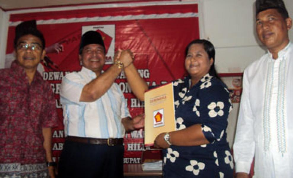 Tokoh Rohil H Makmur Kembalikan Berkas ke Panja Gerindra