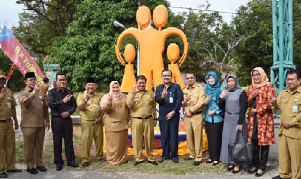 Bupati Amril Canangkan Kampung KB