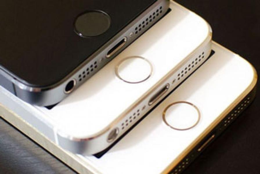 Harga Asli iPhone SE Hanya 2 Jutaan, Lho!